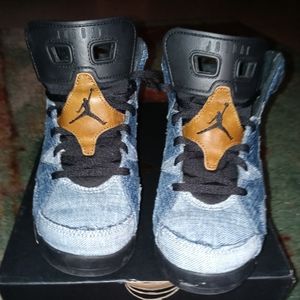Denim Jordan 6